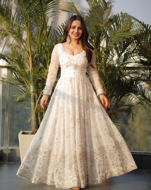shivali's trending anarkali suit set-stiched