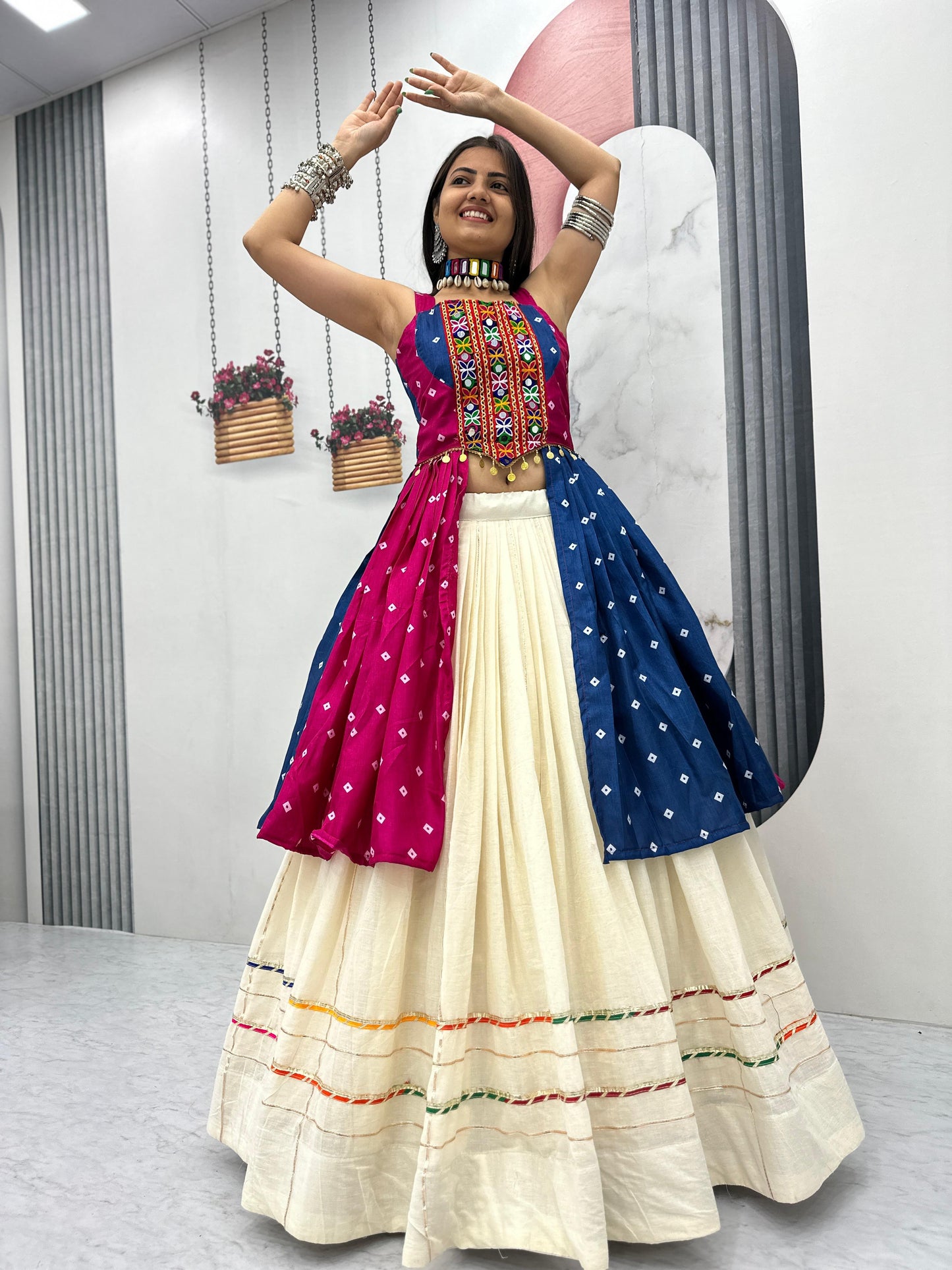 bandheji print with gamathi  real mirror work choli